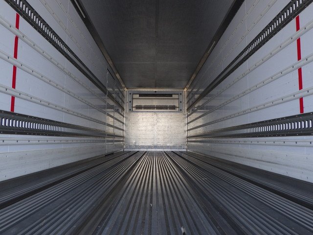 日産UD 2PG-CD5CA 冷凍車 10t超