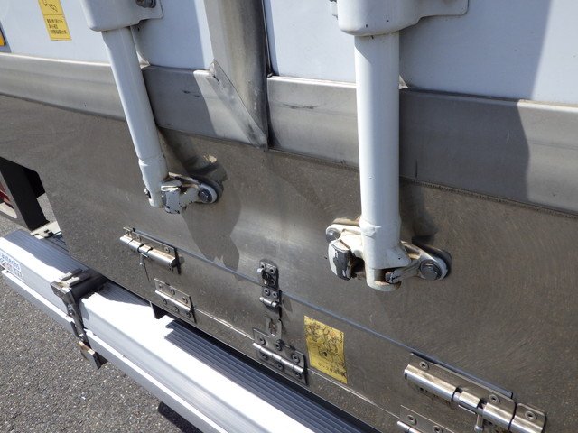 日野 2KG-FD2ABG 冷凍車 4t ワイド