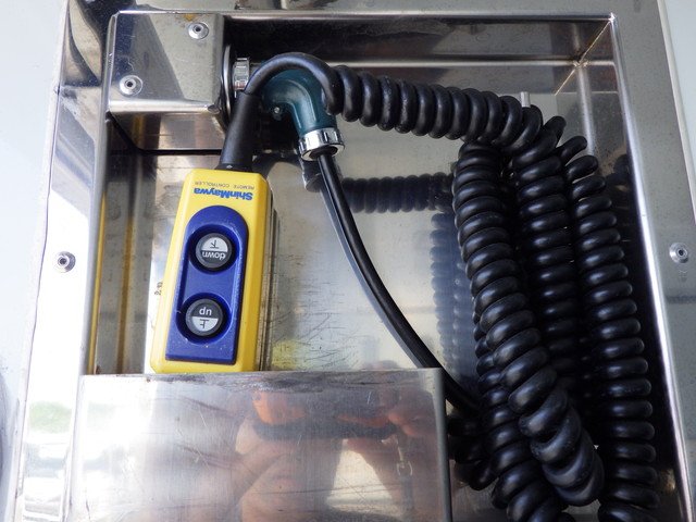 日野 2KG-FD2ABG 冷凍車 4t ワイド