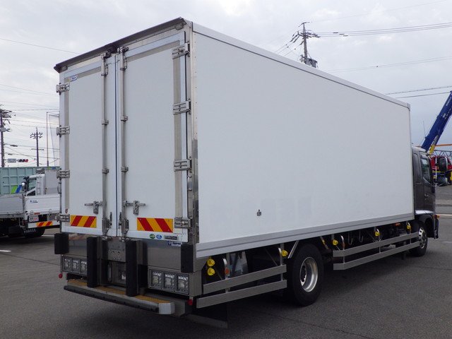 日野 2KG-FD2ABG 冷凍車 4t ワイド
