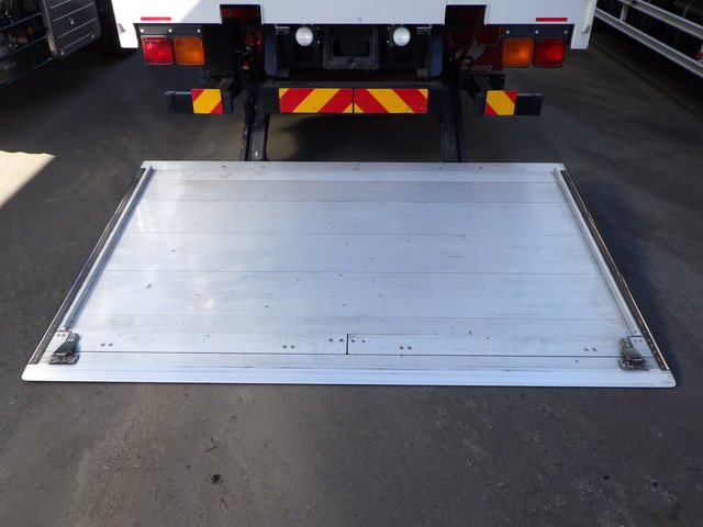 三菱 2KG-FY62FY アルミウィング 4t超10t未満 ワイド