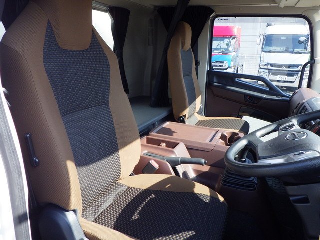 日野 2KG-FD2ABA 冷凍車 4t ワイド