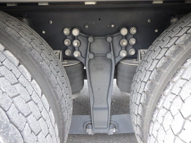 イスズ 2PG-CYL77C アルミウィング 10t超