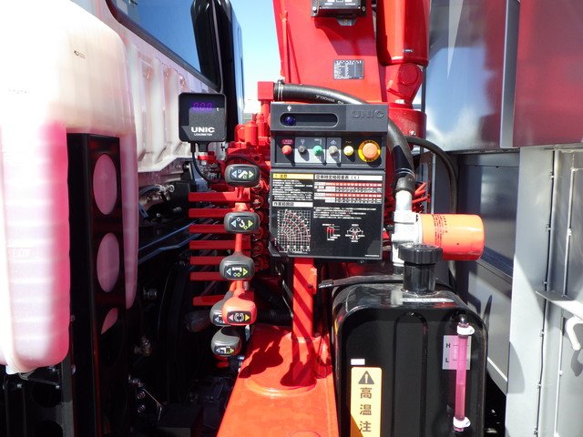 三菱 2KG-FS70HZ クレーン４段 10t超