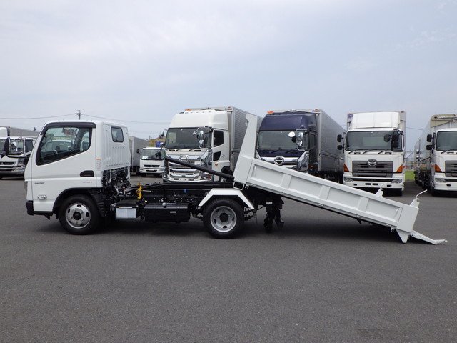 三菱 2RG-FBA60 ダンプ 1t以上4t未満 標準