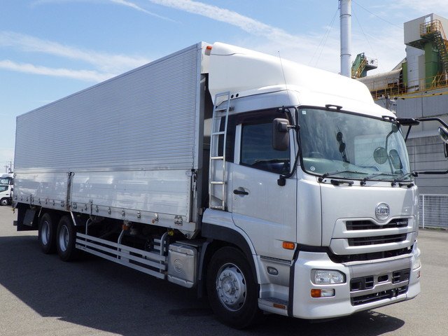 日産UD QKG-CD5ZA アルミウィング 10t超