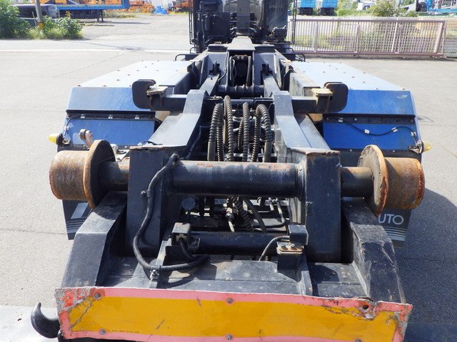 日産UD PKG-CW4ZL アームロール 10t超