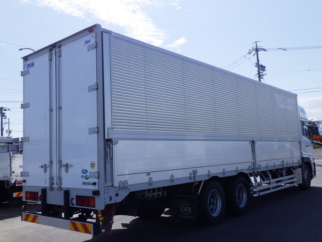 日産UD QPG-CD5ZA アルミウィング 10t超