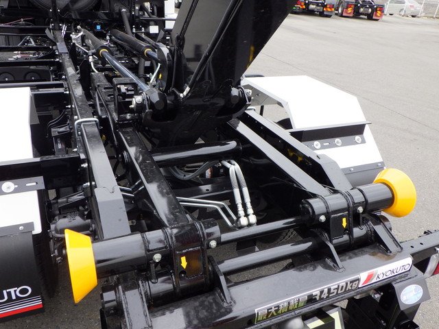 三菱 2KG-FK72F アームロール 4t標準