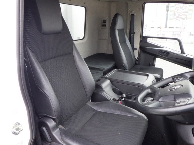 三菱 2KG-FK62F アルミウィング 4t ワイド