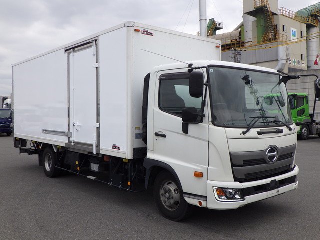 日野 2KG-FC2ABA バン 4t ワイド